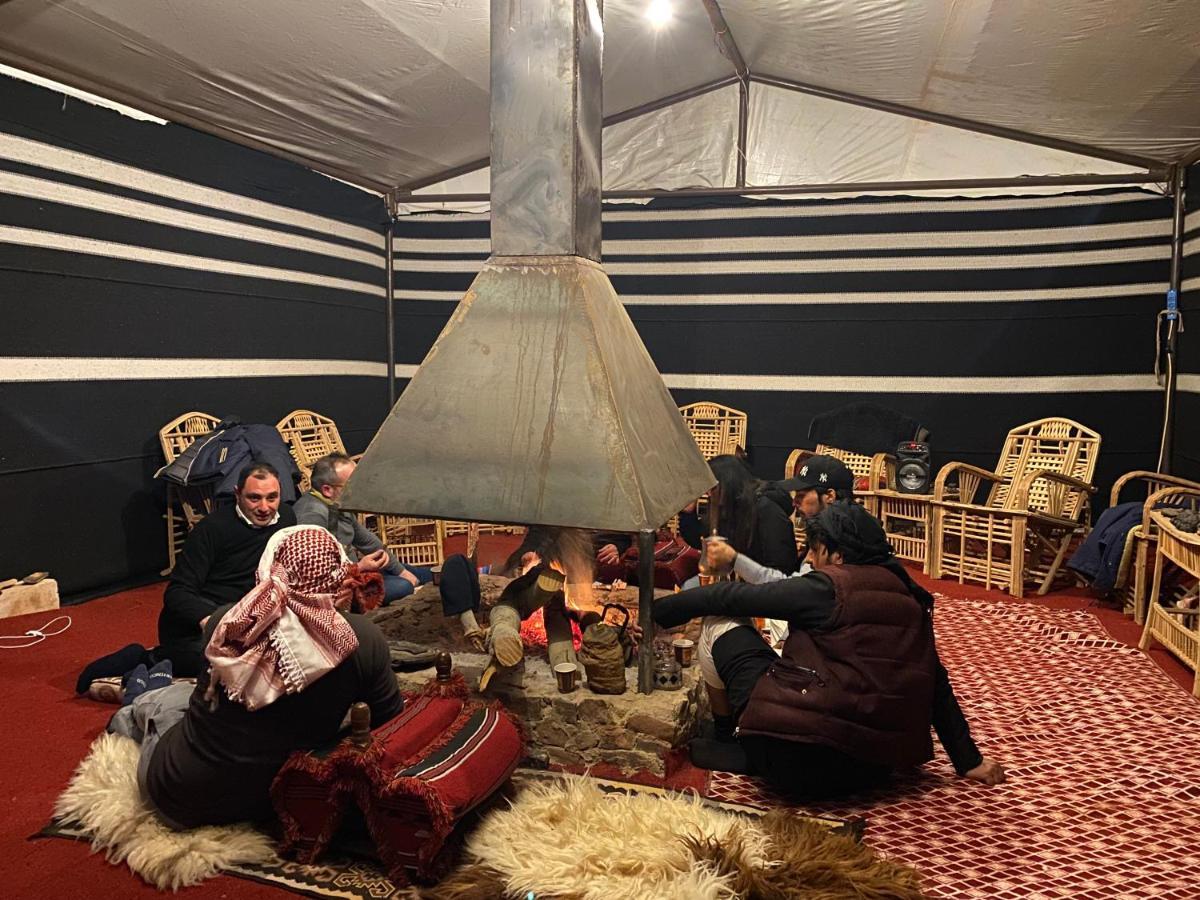 Wadi Rum Camp Bagian luar foto