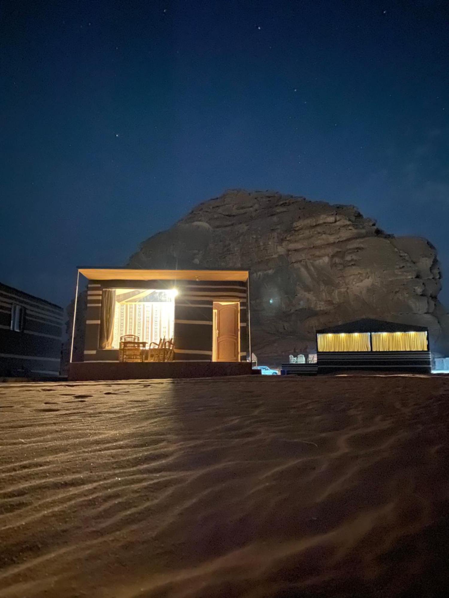 Wadi Rum Camp Bagian luar foto