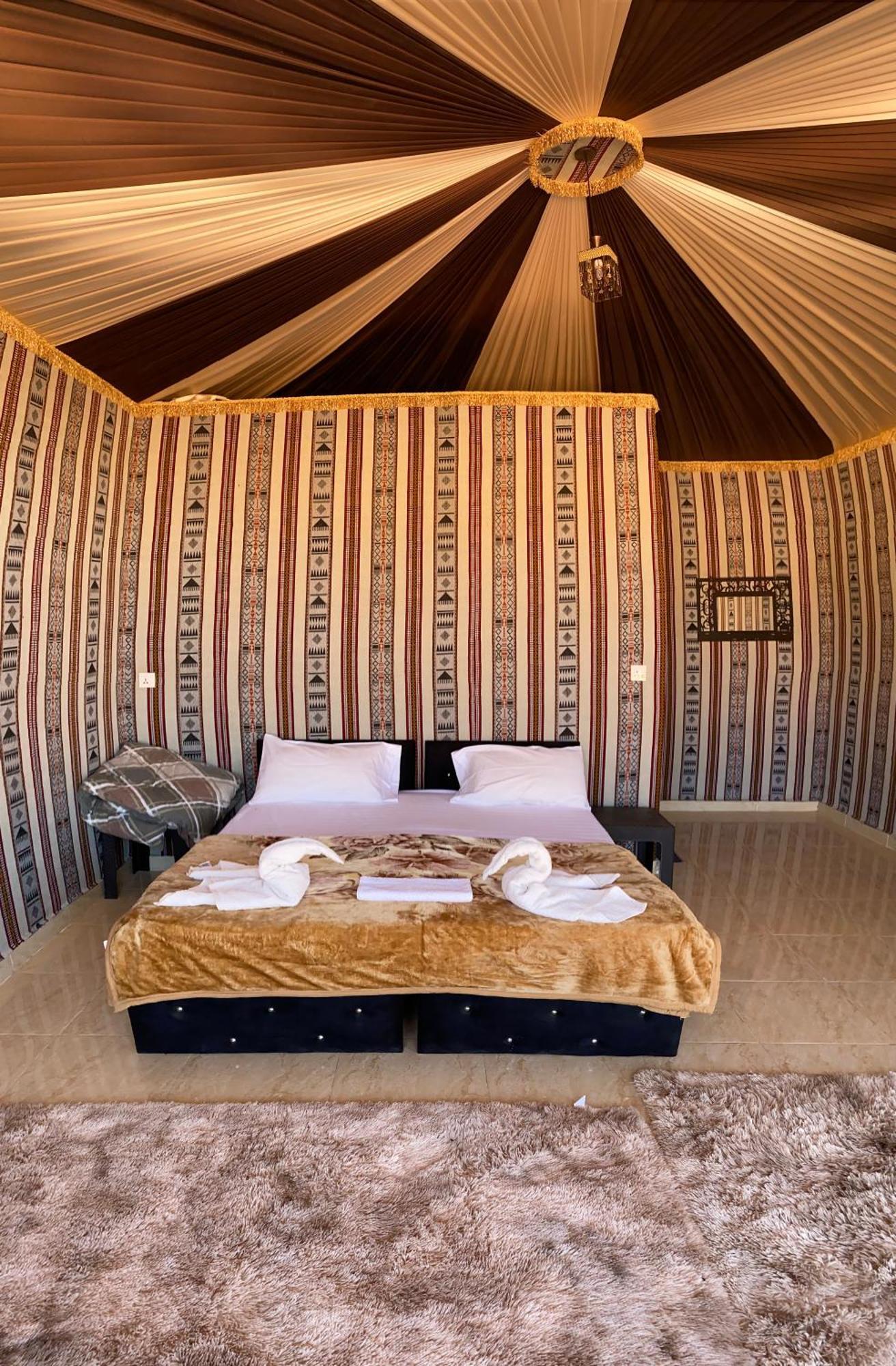 Wadi Rum Camp Bagian luar foto