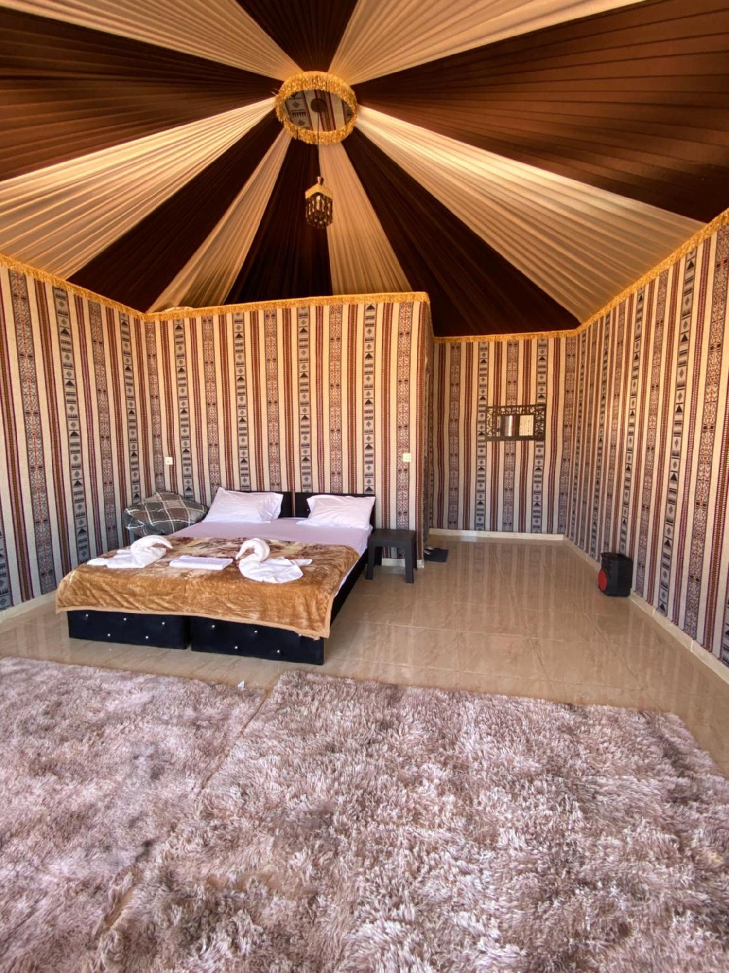Wadi Rum Camp Bagian luar foto