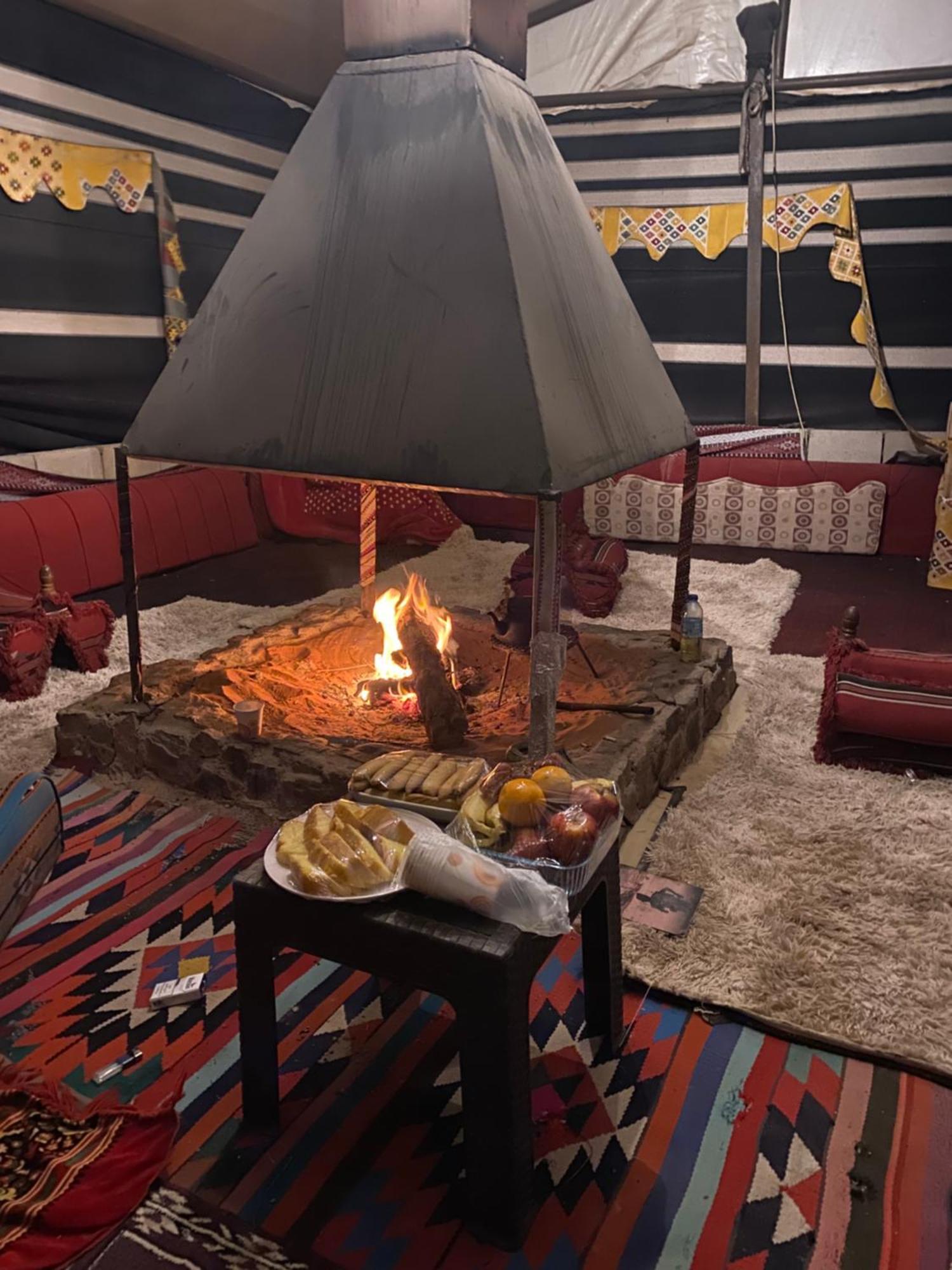 Wadi Rum Camp Bagian luar foto